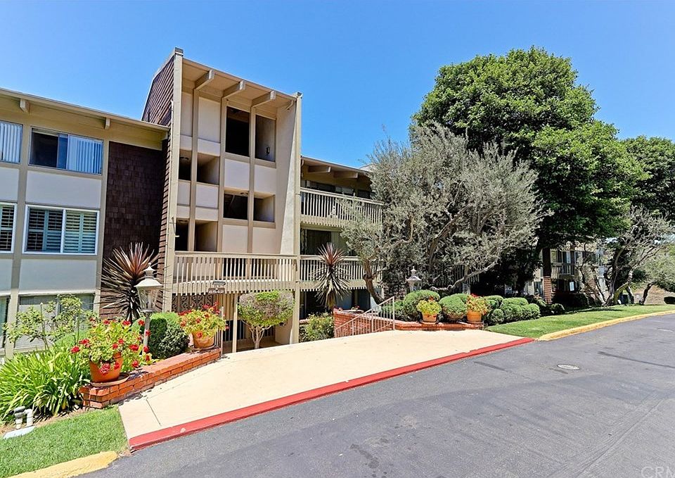 1st image of 6542 Ocean Crest Dr APT B110