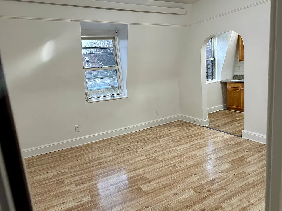 188 Spring St #3