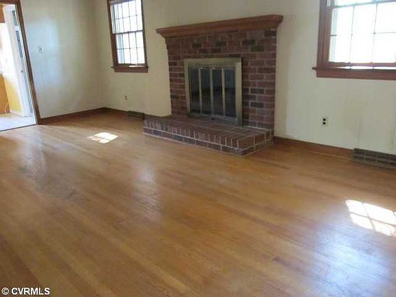 2nd image of 10079 Aragon Dr