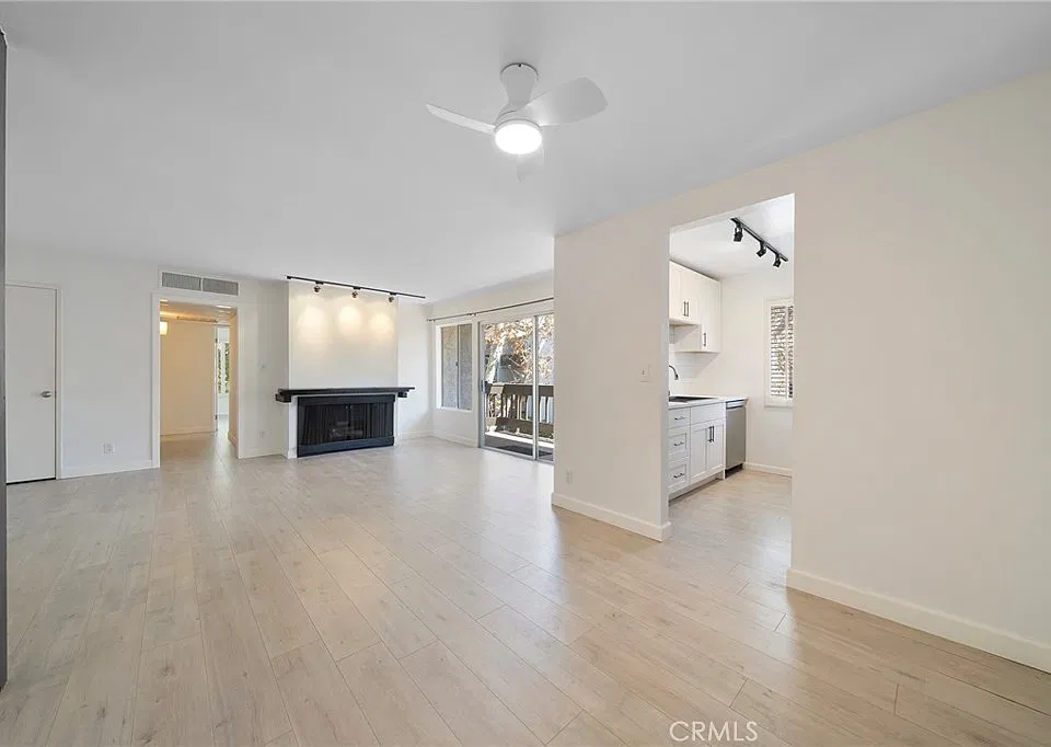 11212 Summertime Ln