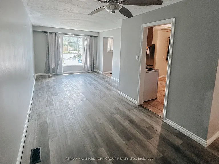 217 Septonne Ave #MAIN — Photo 4