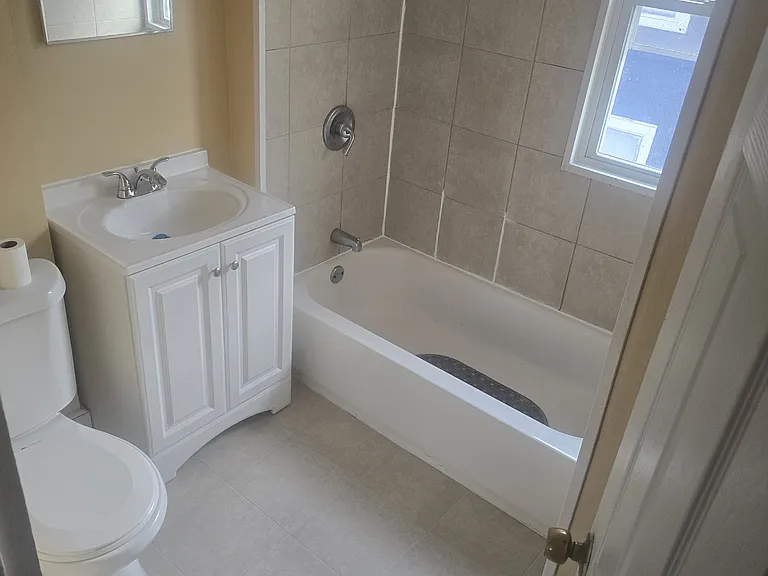 10 Cherry St #2 — Photo 8