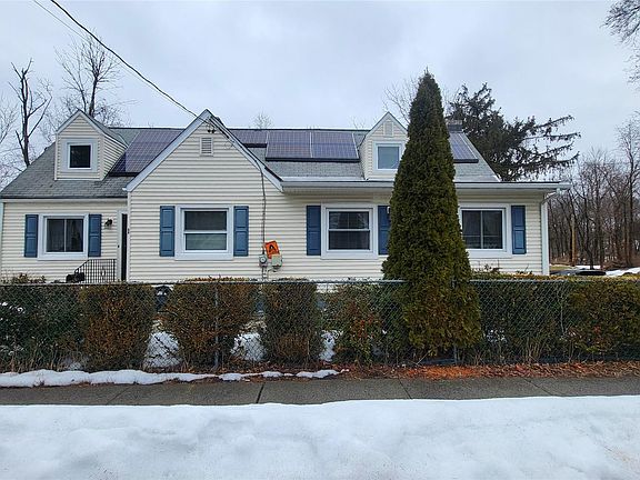 3rd image of 1 Lawrence Road