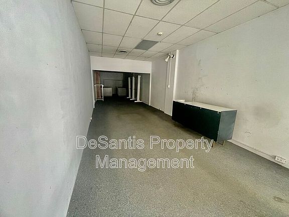 2nd image of 350 Beaver St #350