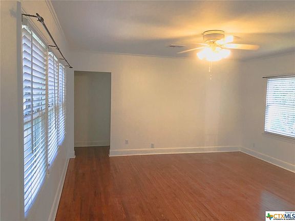 3rd image of 731 E 13th Ave