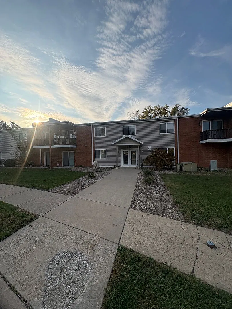 Kellar Commons — Photo 1