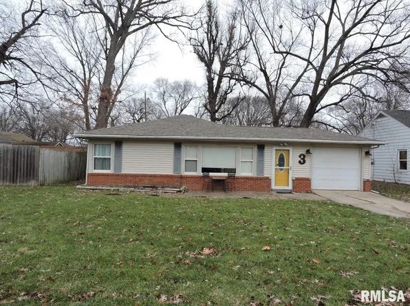 3 Oak Ln, North Pekin, IL 61554