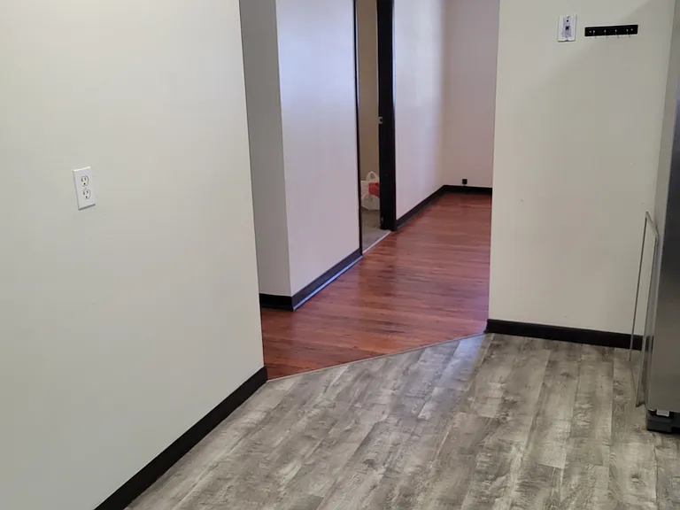 3254 Avenue I — Photo 10