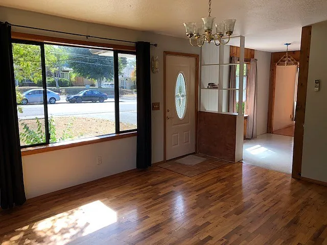 1510 Thompson Rd — Photo 14