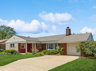 421 8th St, Chicago Heights, IL 60411