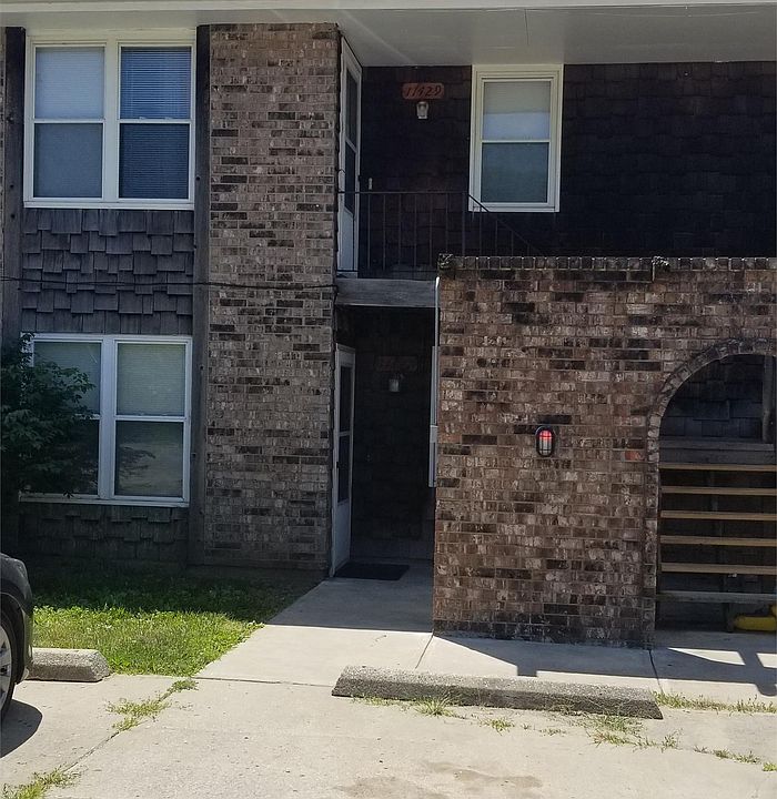 1st image of 11427 E 71st St