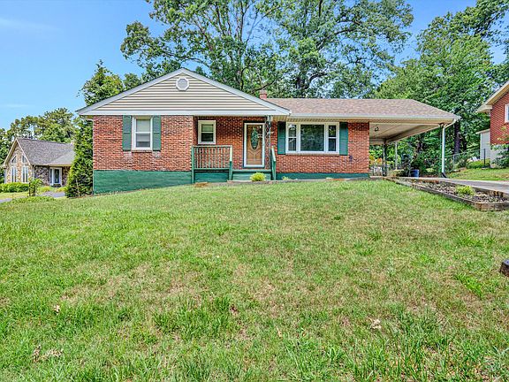 2nd image of 5141 Youngwood Dr NW