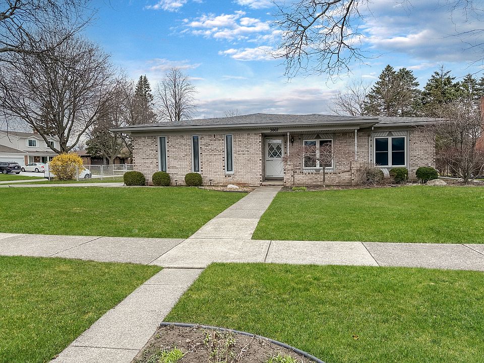 1st image of 3007 Warrington Dr