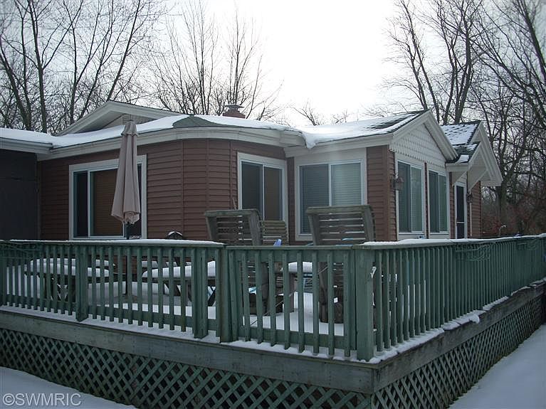 1st image of 553 B Ave