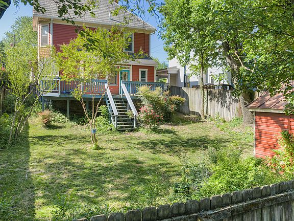 5th image of 545 Day Ave SW