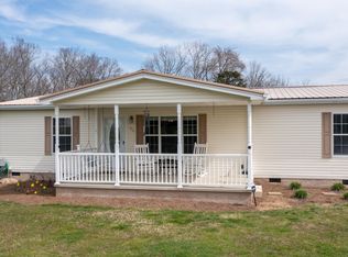 950 Mohawk Ridge Rd, Bulls Gap, TN 37711