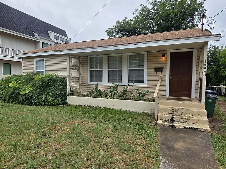 1503 Arcadia Ave — Photo 5