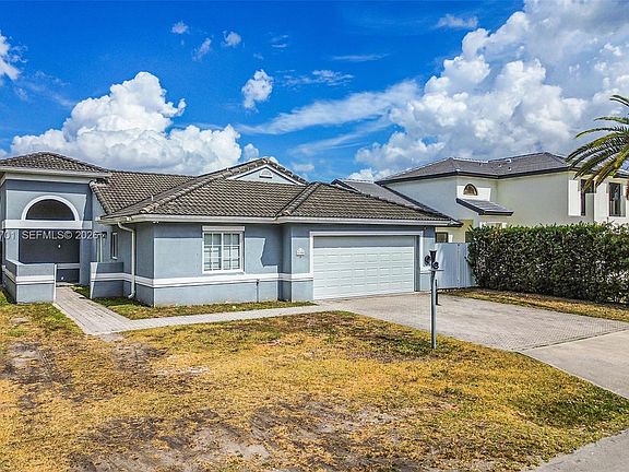 3rd image of 16101 SW 73rd St