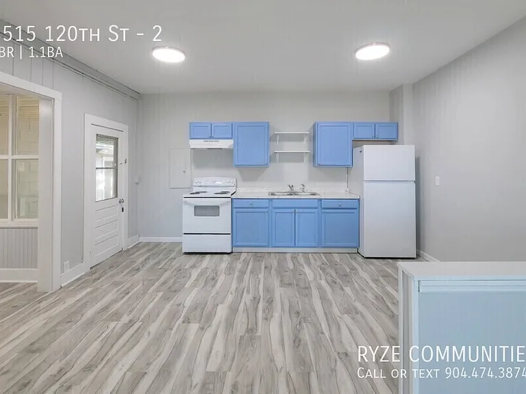 4515 120th St #2 — Photo 7