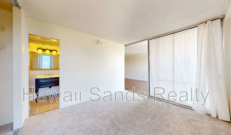 1617 Keeaumoku St #508 — Photo 11