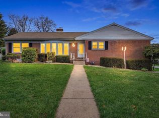 91 Lynbrook Dr S, York, PA 17402