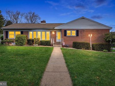 91 Lynbrook Dr S, York, PA, 17402