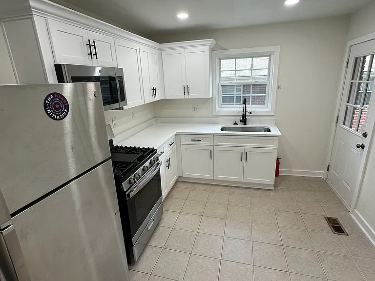 2928 Harlan Dr #A — Photo 7