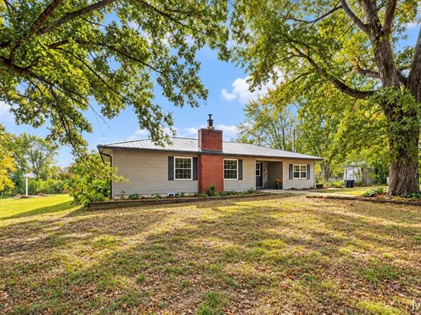 642 State Highway 21 N, Doniphan, MO 63935