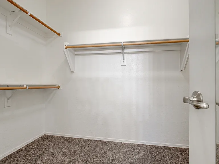 7583 W State Ave — Photo 11