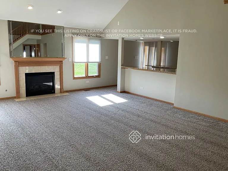 1021 Amlin Ter — Photo 3