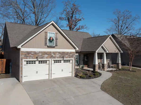 312 Peachtree Cir, Ringgold, GA 30736