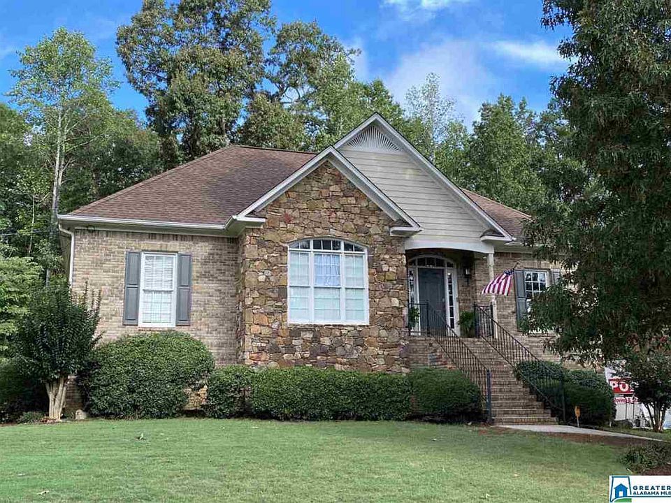 1st image of 129 Woodbury Dr