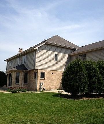 3rd image of 11396 Laura Ln