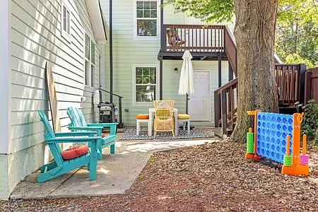 808 Meares St — Photo 15