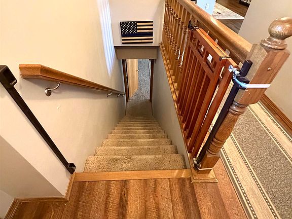 4th image of 2505 S Pepper Ridge Ave