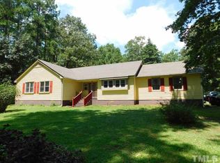 9405 N Manor Dr, Zebulon, NC 27597