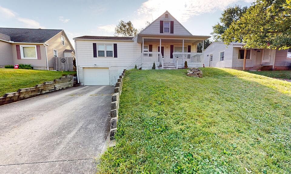1st image of 439 Emerald Ave