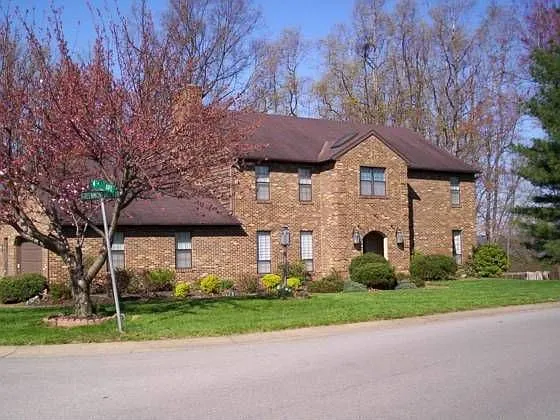 1310 Greenmont Hills Dr photo 1