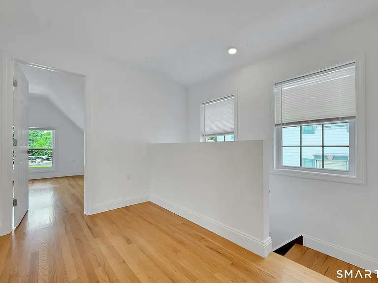 125 Tunxis Hill Rd — Photo 11