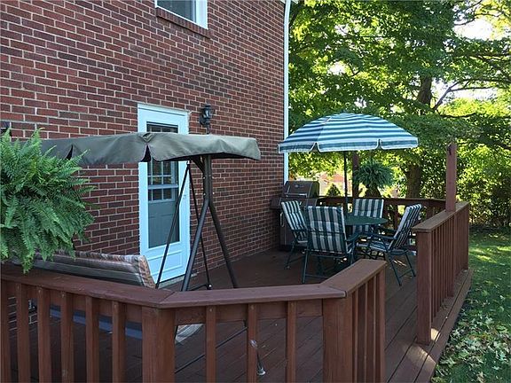 3rd image of 5307 White Oak Dr