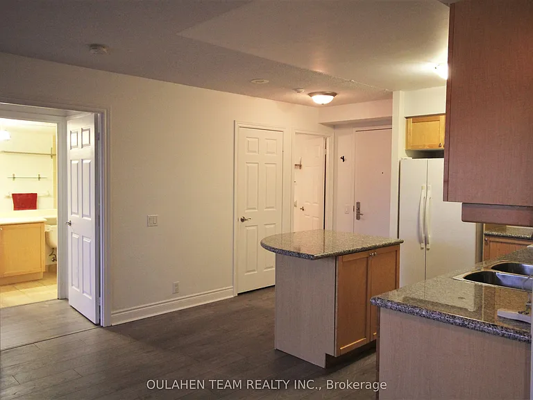 80 Harrison Garden Blvd #219 — Photo 26