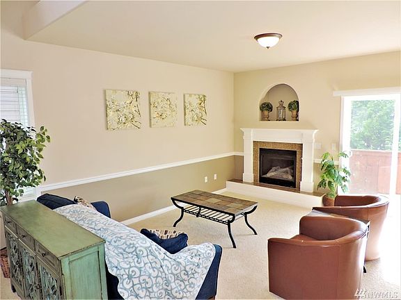 3rd image of 1908 106th Ave SE #27