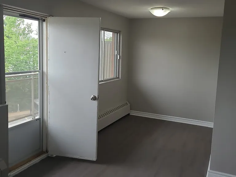 1 Humber Ct — Photo 20