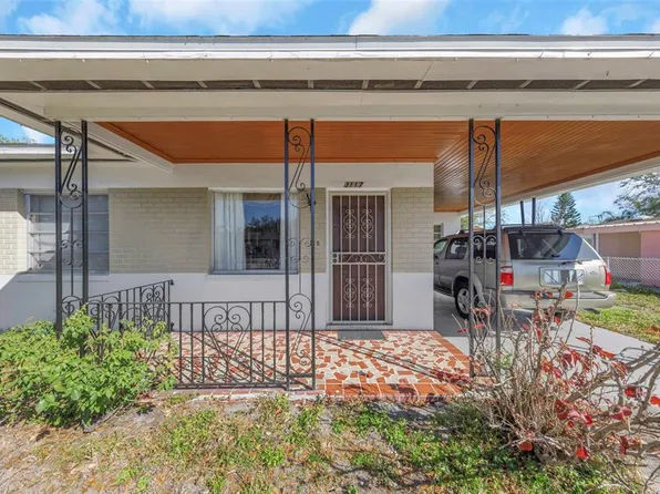 3117 W Leroy St, Tampa, FL 33607