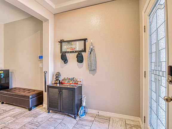 5th image of 226 Gonzalo Cir