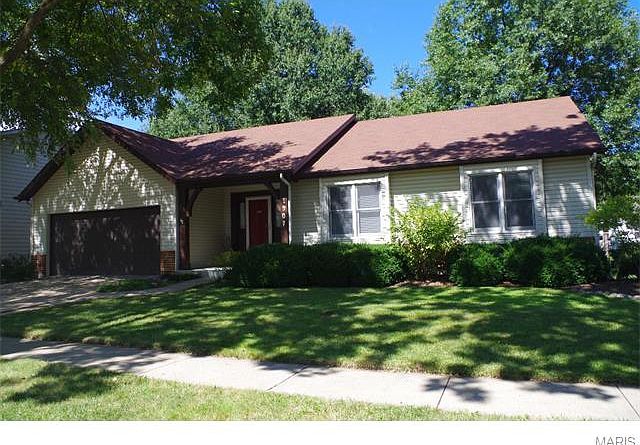1st image of 1907 Acorn Trail Dr
