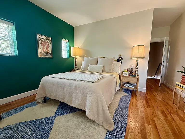 3257 N Williams St — Photo 11
