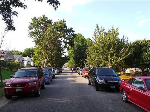 5th image of 1461 Sproule Ave