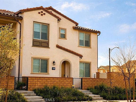 2nd image of 4102 S Limecrest Paseo #6