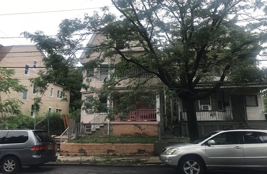 849 S 14th St photo 1